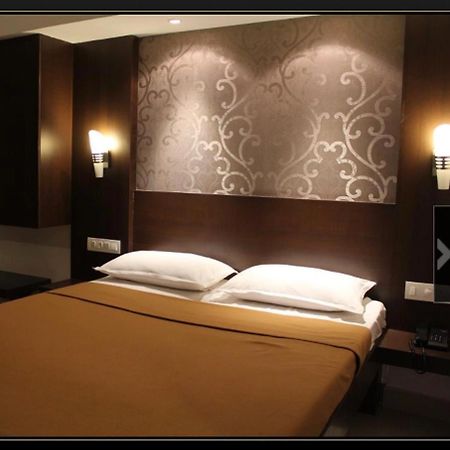 Hotel Aashraya Maisur Dış mekan fotoğraf
